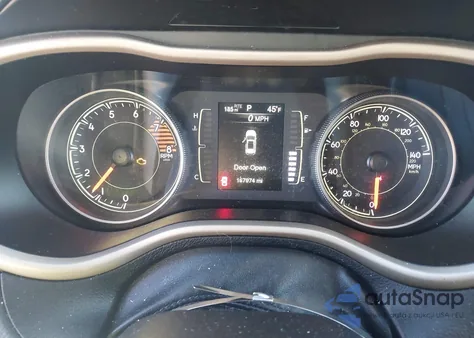 2017 Jeep Cherokee Latitude из США, поврежденный, VIN 1C4PJLCS0HW507290